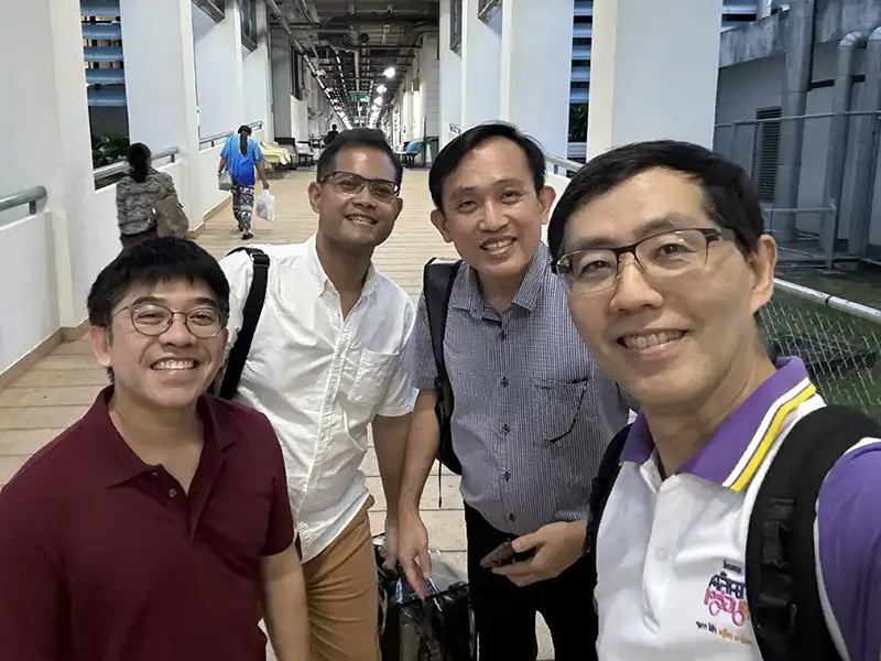 The identity of Prof. Dr. Nond Rojvachiranonda, or Dr. Nond, as a medical teacher. Teacher at the Postgraduate Level