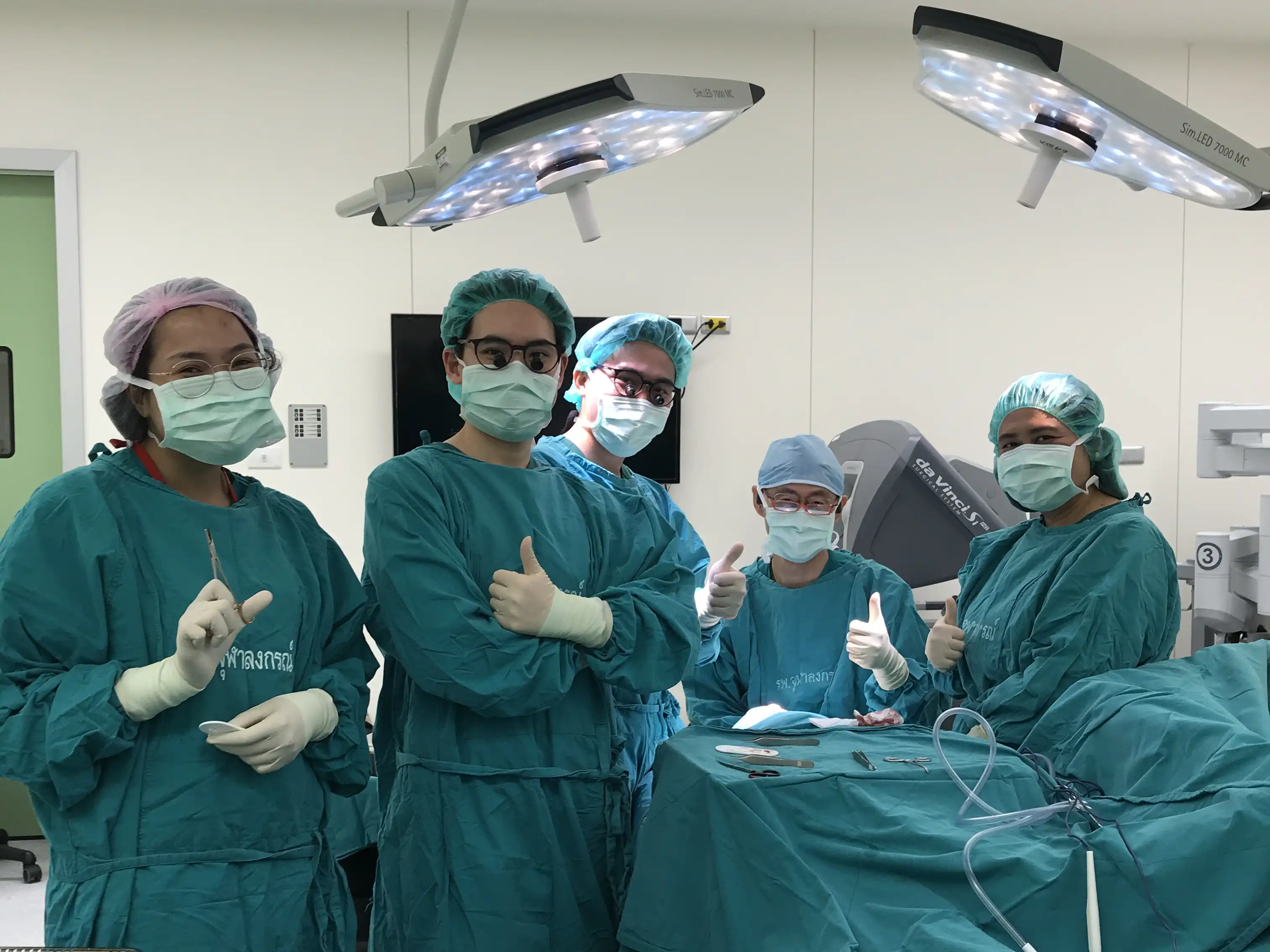 The identity of Prof. Dr. Nond Rojvachiranonda, or Dr. Nond, as a medical teacher. Teacher at the Postgraduate Level